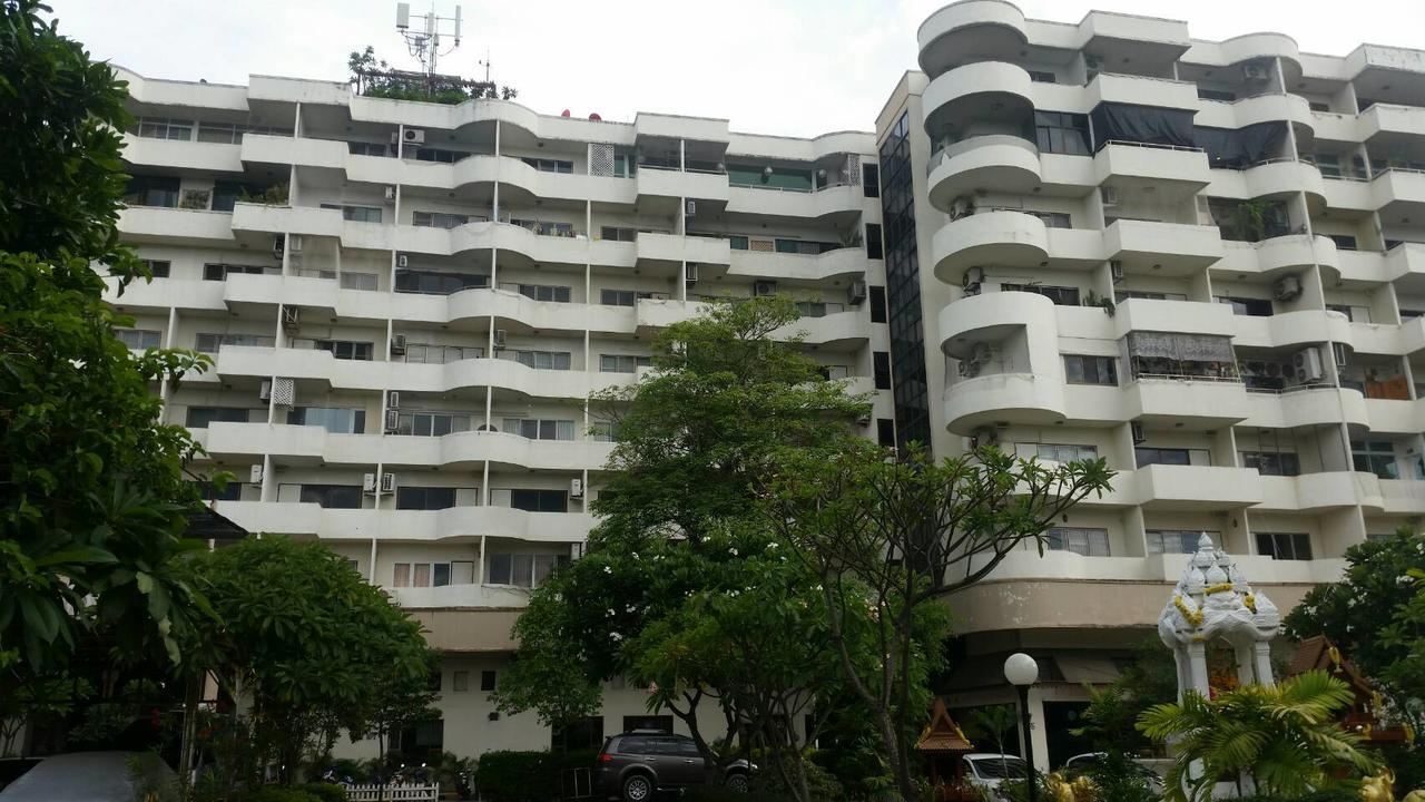 Aparthotel Supanich Railway Station à Chiang Mai Extérieur photo